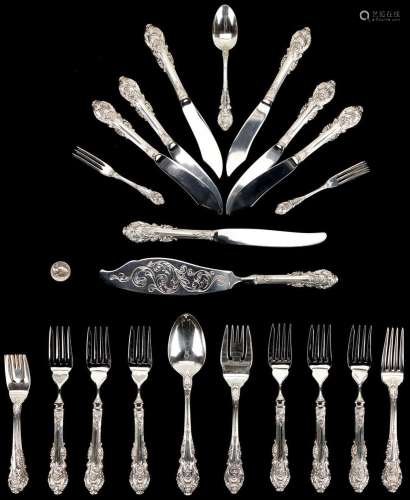 30 PCS OF WALLACE SIR CHRISTOPHER STERLING SILVER FLATWARE I...