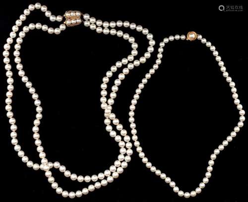 2 CULTURED PEARL NECKLACES WITH 14K CLASPS