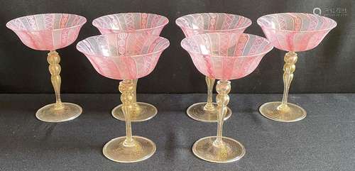 6 Sektschalen, Glaskelche, Murano, Glas, rosa Goldstaubeinsc...