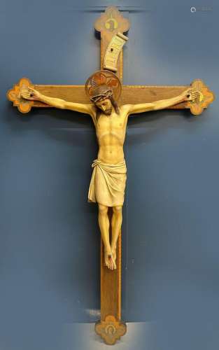 Großer Christus am Kreuz/ Large crucifixion. Mitte 19. Jh., ...