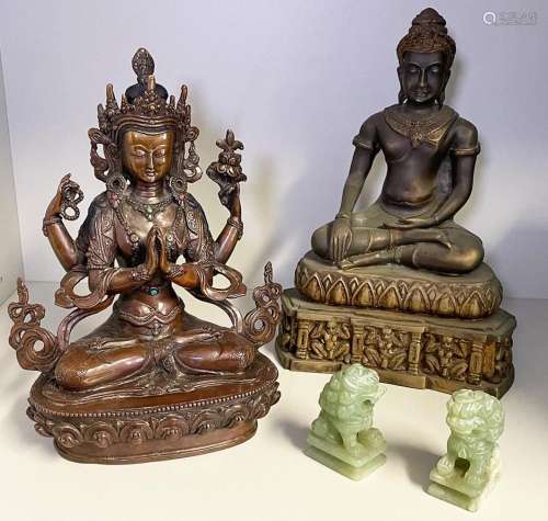 Asia-Konvolut: 1 x Buddhafigur mit feinen Glassteinen verzie...