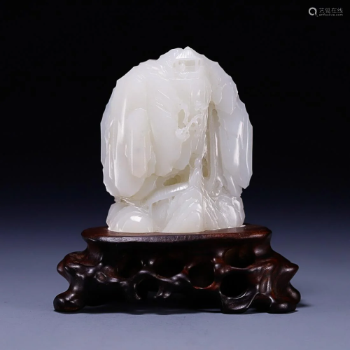 CHINESE HETIAN WHITE JADE ORNAMENT