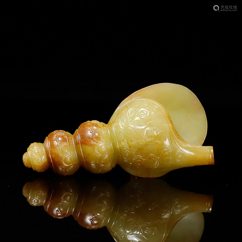 CHINESE HETIAN YELLOW JADE CONCH SHELL