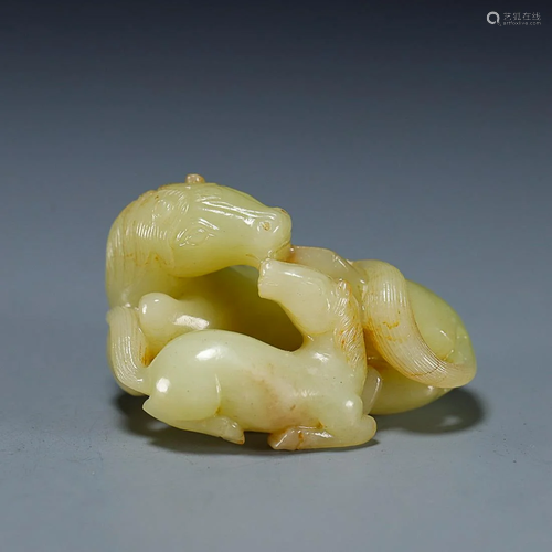 CHINESE HETIAN YELLOW JADE HORSE