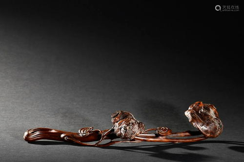 CHINESE CHERRYWOOD RUYI SCEPTER WITH CARVED 'GANODERMA'