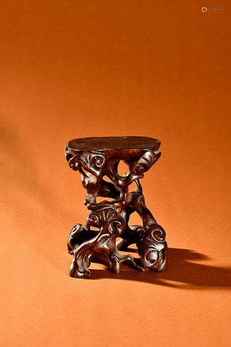 CHINESE SANDALWOOD STAND