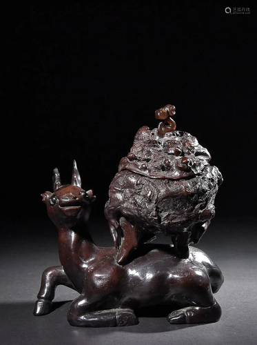 CHINESE SANDALWOOD DEER-FORM INCENSE BURNER