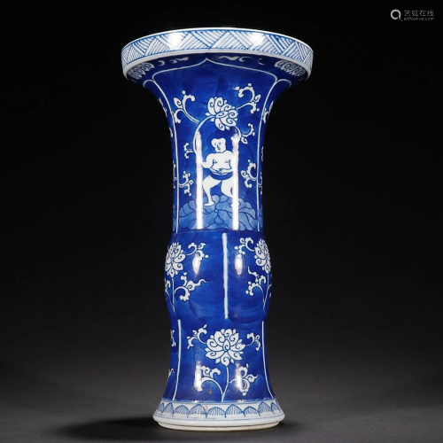CHINESE BLUE-AND-WHITE GU VESSEL DEPICTING 'FIGURE STORY'