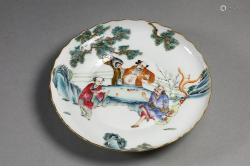 CHINESE FAMILLE-ROSE CHARGER DEPICTING 'FIGURE STORY', 'QING...