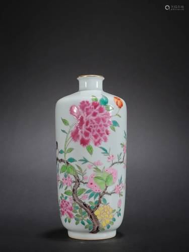 CHINESE FAMILLE-ROSE VASE DEPICTING 'BIRD AND FLOWER', 'QING...
