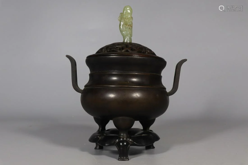 CHINESE BRONZE HANDLED CENSER ON THREE LEGS,' MING ZHENGDE' ...