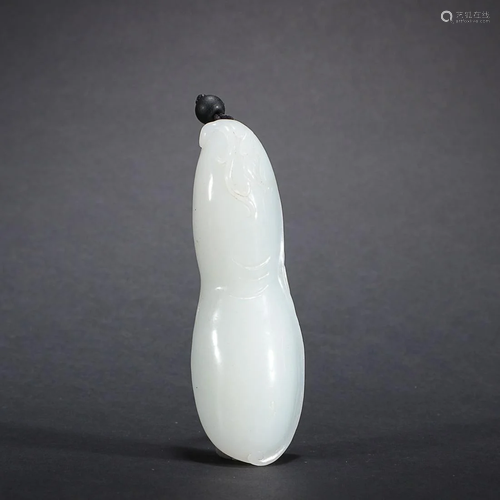 CHINESE HETIAN JADE GOURD