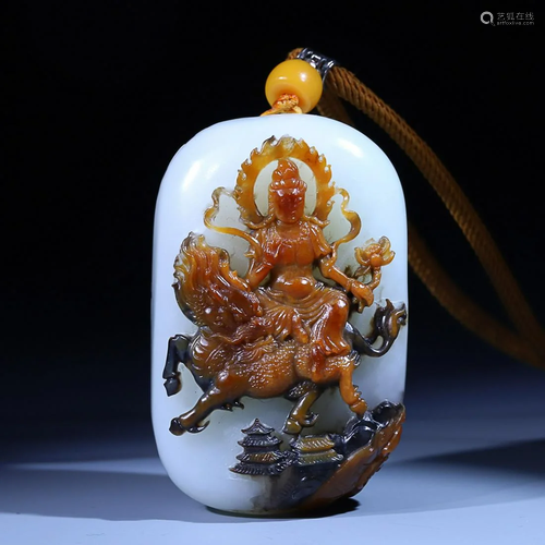 CHINESE HETIAN JADE HAND PIECE WITH CARVED 'BUDDHA'