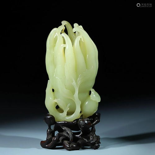 CHINESE HETIAN YELLOW JADE FINGERED CITRON