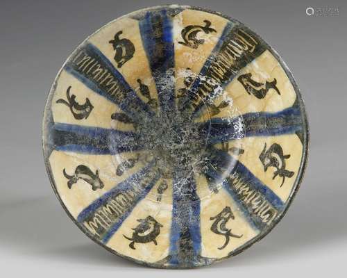 A KASHAN POTTERY BOWL, PERSIA, 13TH - 14TH CENTURY