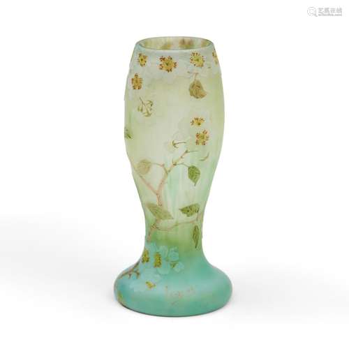 Legas Cameo Vase, Saint Denis, France, early 20th century, d...