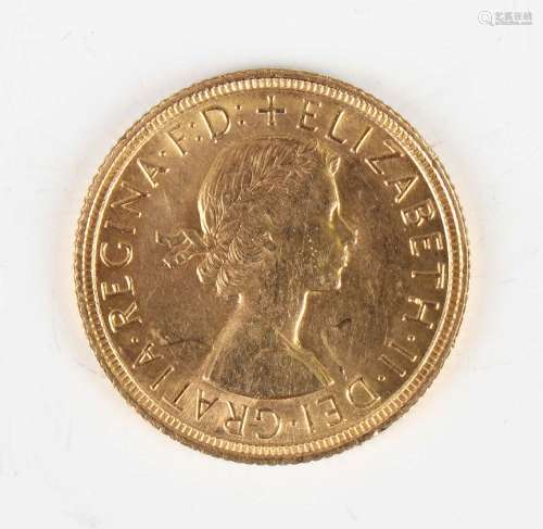 An Elizabeth II sovereign 1962.