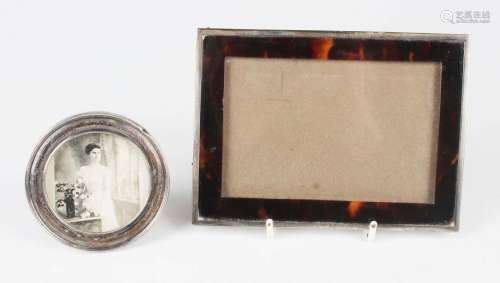 A George V silver and tortoiseshell rectangular photograph f...