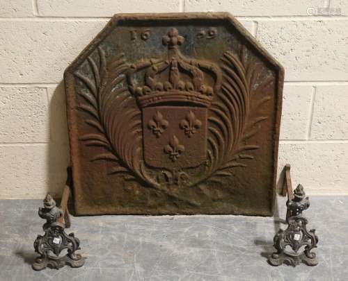 A 20th century cast iron fireback