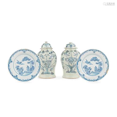 A PAIR OF 18TH CENTURY DUTCH DELFT BLUE MONOCHROME CIRCULAR ...