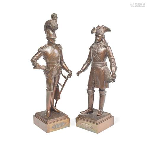 CHARLES CURRY (AMERICAN)  A pair of bronzes of British Army ...
