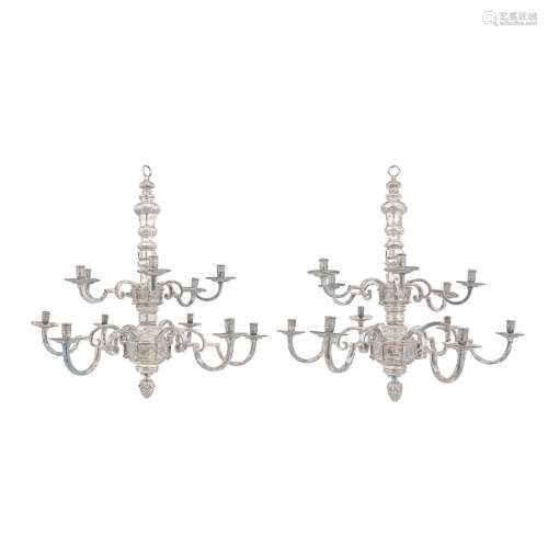 【TP】A PAIR OF SILVER PLATED TWELVE-LIGHT CHANDELIERS Early 2...