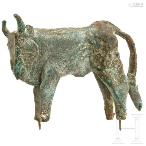 A Roman bronze bull statuette, 1st - 3rd century