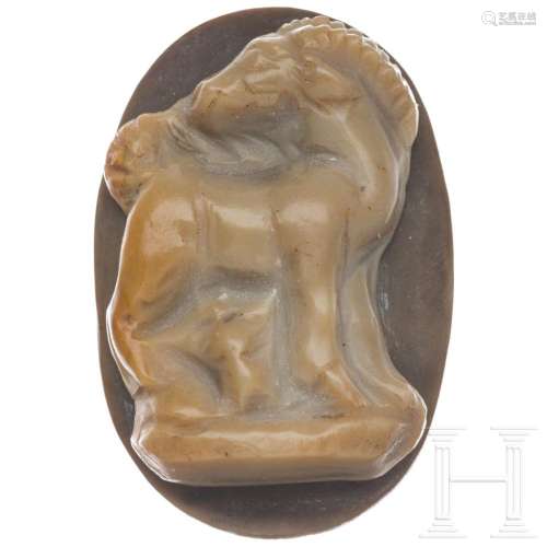 A Roman cameo with horse looking back, 2nd - 3rd century