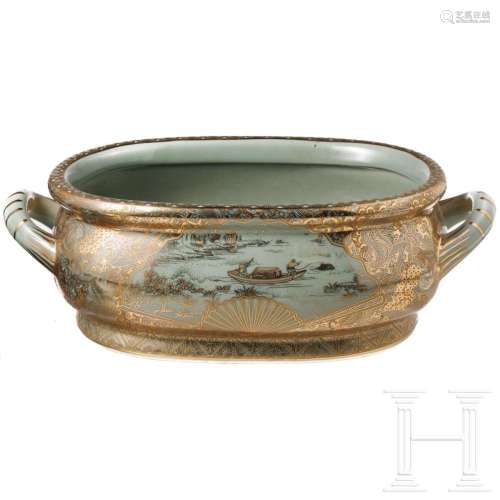 A large Chinese bowl with chinoiserie decor, 2nd half of the...