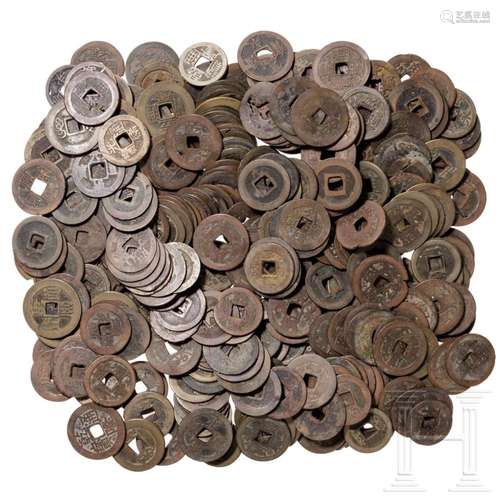 A Chinese collection of cash coins, 19th century