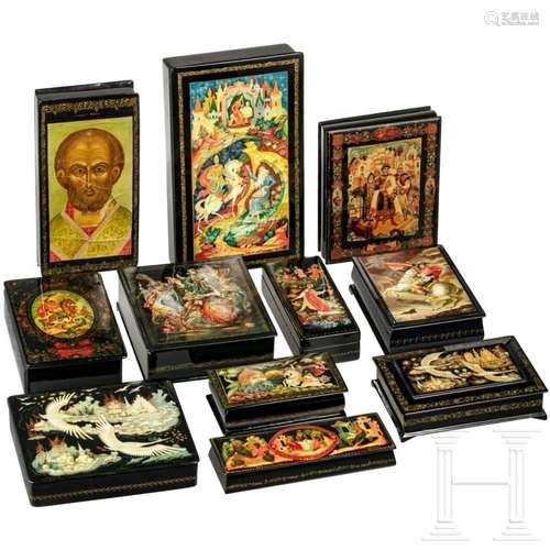 Eleven large Russian papier mâché and lacquer boxes showing ...