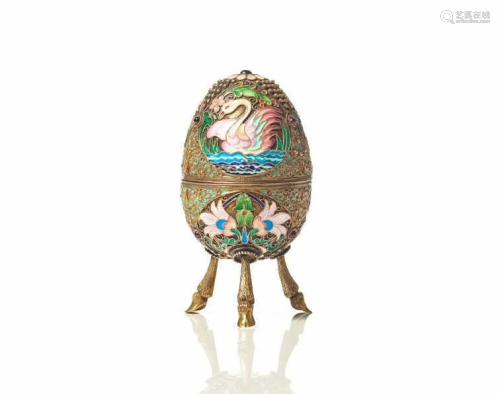 RUSSIAN SILVER & ENAMEL FOOTED EGG