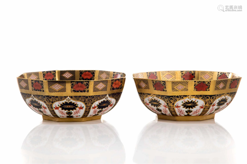 PAIR OF ROYAL CROWN DERBY VEGETABLE BOWLS