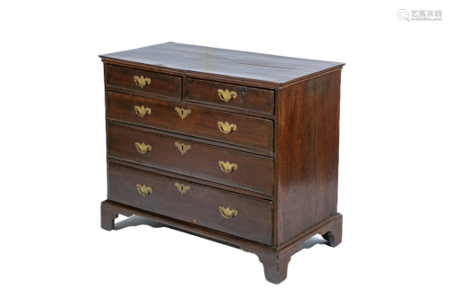 GEORGE I OAK FIVE DRAWER CHEST