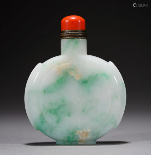 Qing Dynasty jadeite double-eared snuff bottle