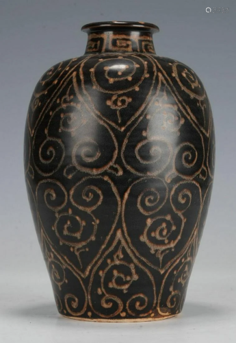 Chinese Song Dynasty Jizhou Kiln Mei Vase