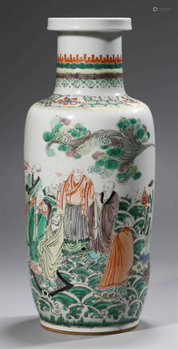 Chinese Qing Famille Verte 18 Arhats Vase