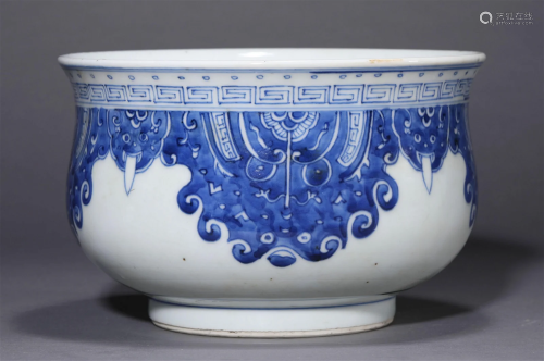 Chinese Early Qing Blue and White Censer