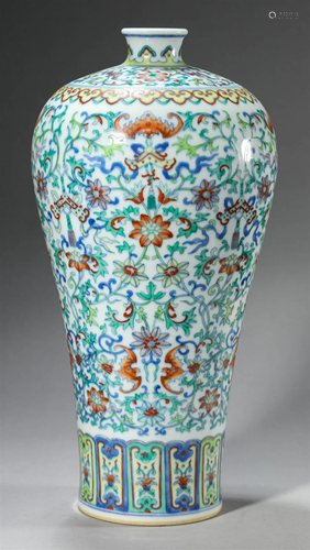 Chinese Qing Dynasty Doucai Lotus Floral Mei Vase