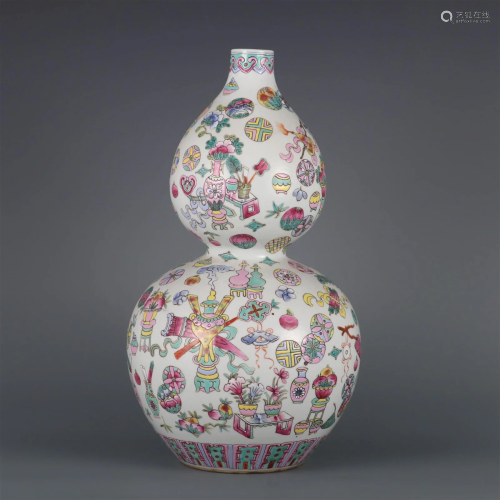 A Rare Famille-rose Gourd Vase