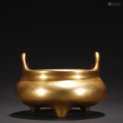 A Finely Gilt-bronze Censer