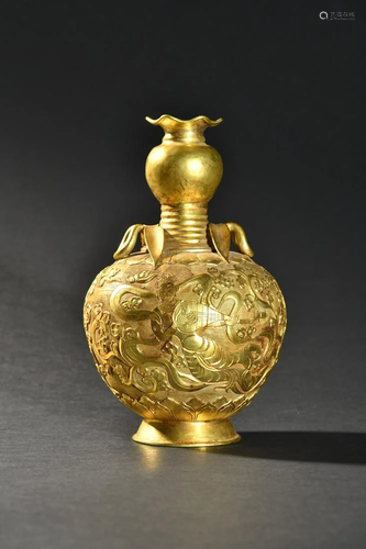 A Delicate Gilt-silver Bottle