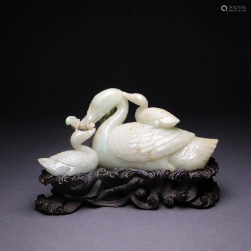 A Top Carved Jadeite Duck Ornament