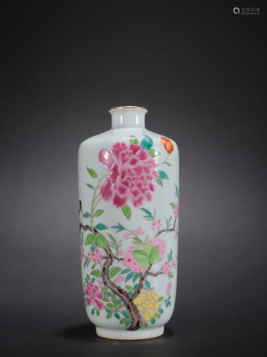 A Fine Famille-rose 'Flowers' Bottle