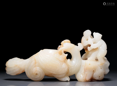 An Exquisite White Jade 'Auspicious Beast& Figure' Decoratio...