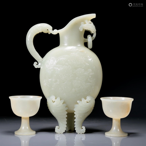 A Superb White Jade 'Lion' Ewer With Two Miniature Cups