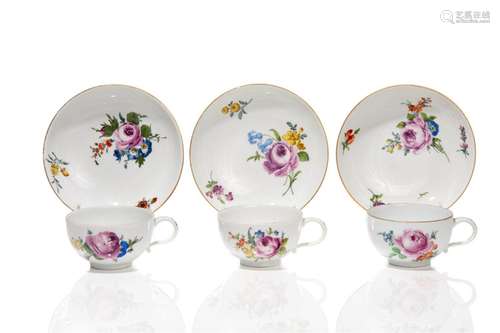 THREE MEISSEN MARCOLINI PORCELAIN CUPS & SAUCERS