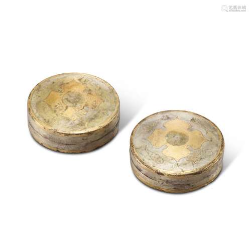 Two gilt and silvered bronze boxes and covers, Han dynasty 汉...