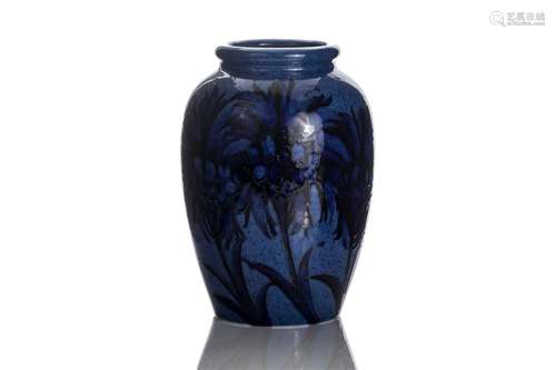 MOORCROFT POTTERY CORNFLOWER BLUE VASE