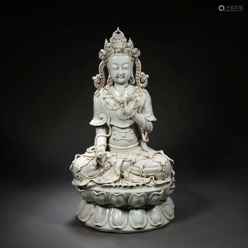 Ming Dynasty or Before,Celadon Guanyin Statue